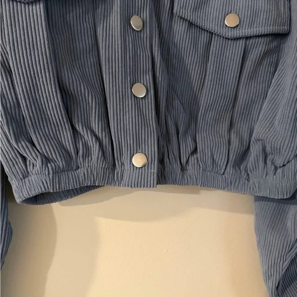 NWOT Halara Pocket Cropped Jacket - Picture 7 of 9